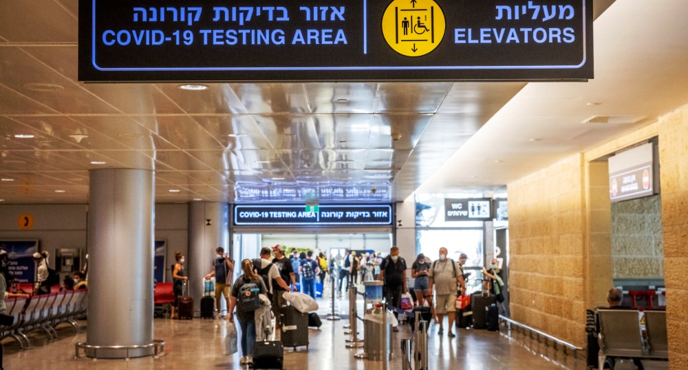 Izraeli heq kufizimet, hap kufijte edhe per te pavaksinuarit